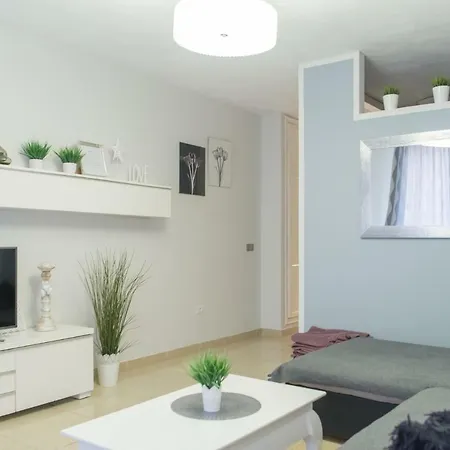 Ocean View I